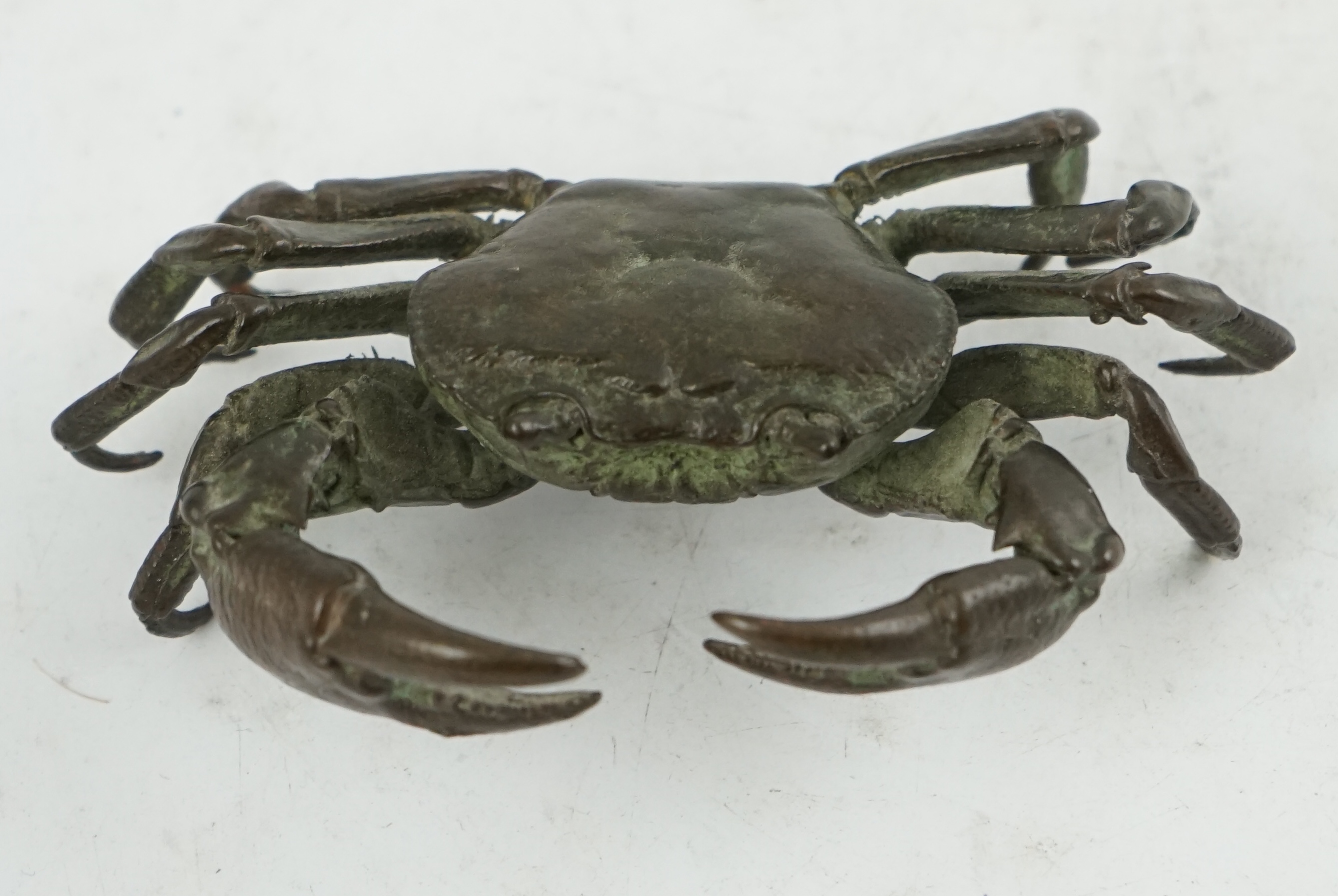 A Japanese bronze model of a crab, early 20th century